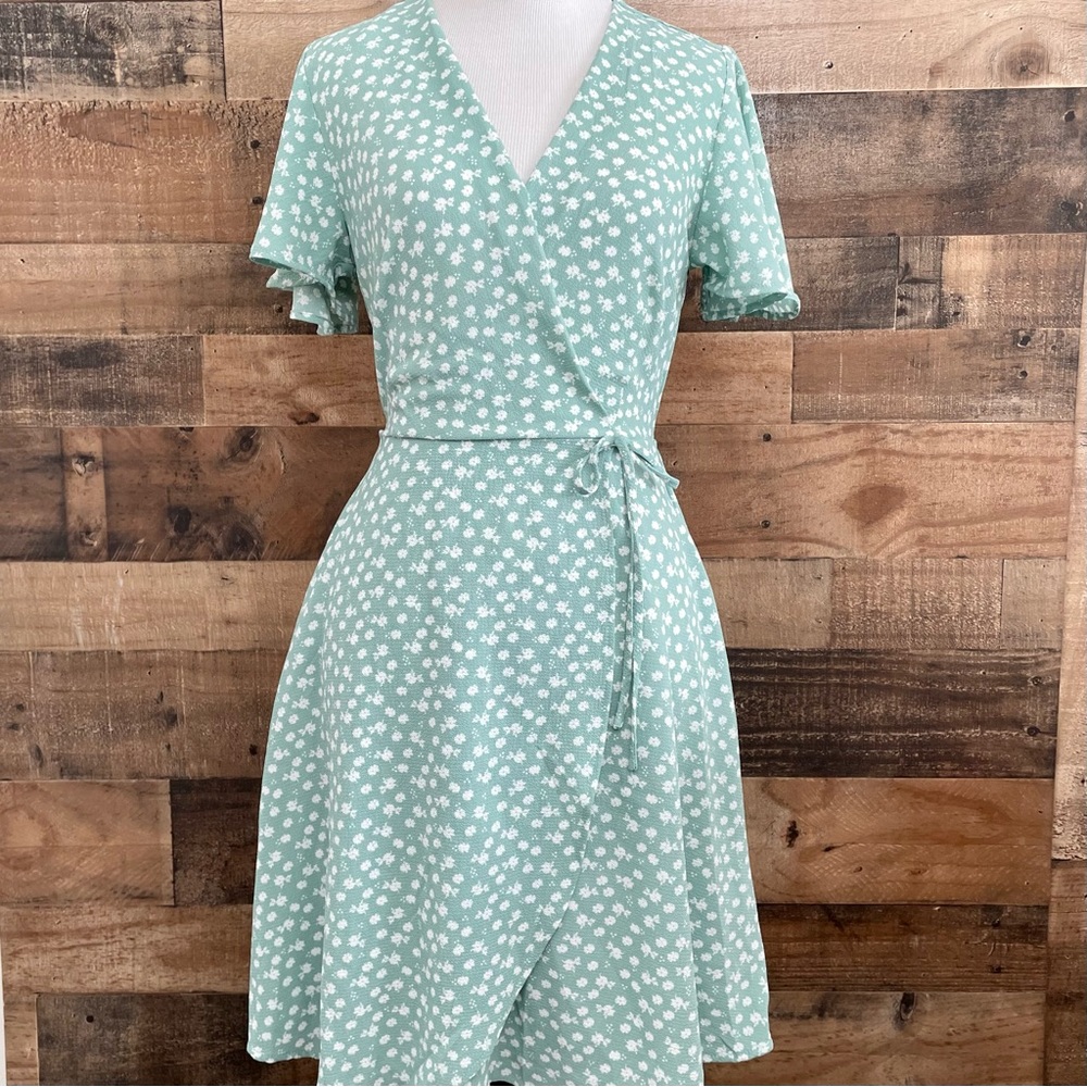 NWT Monteau Wrap Dress
